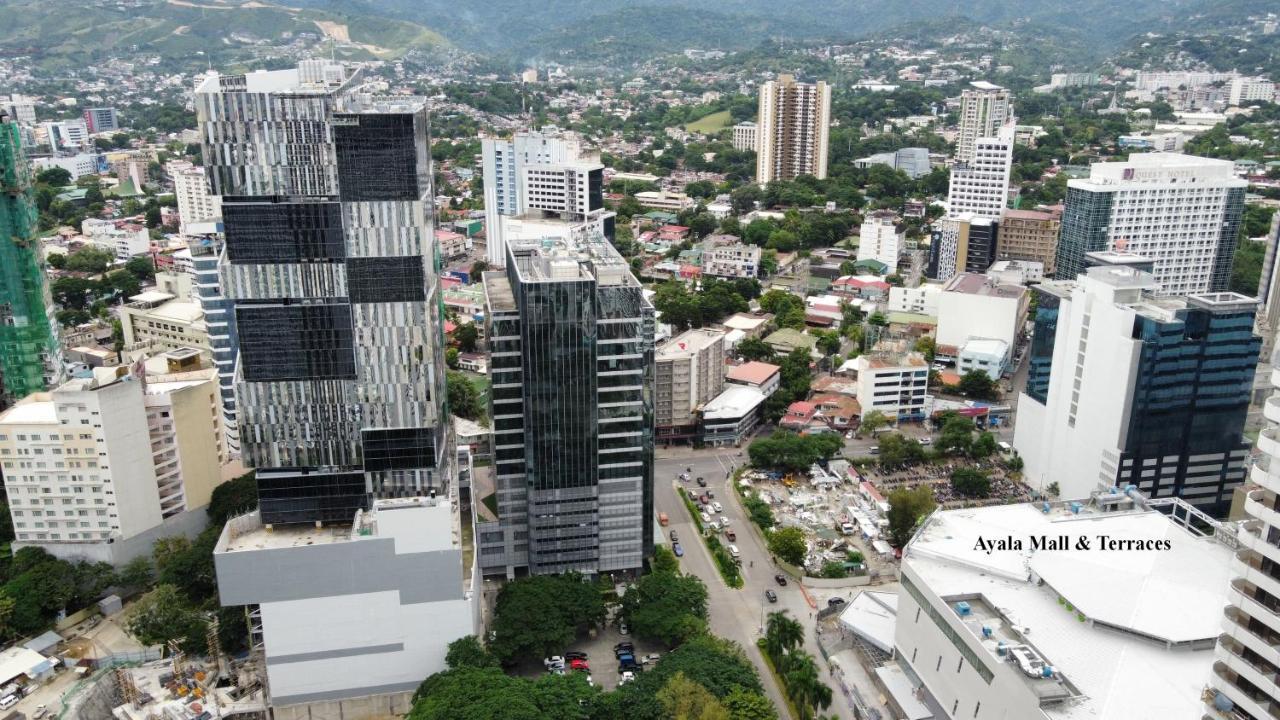 Avalon Condominium Себу Экстерьер фото