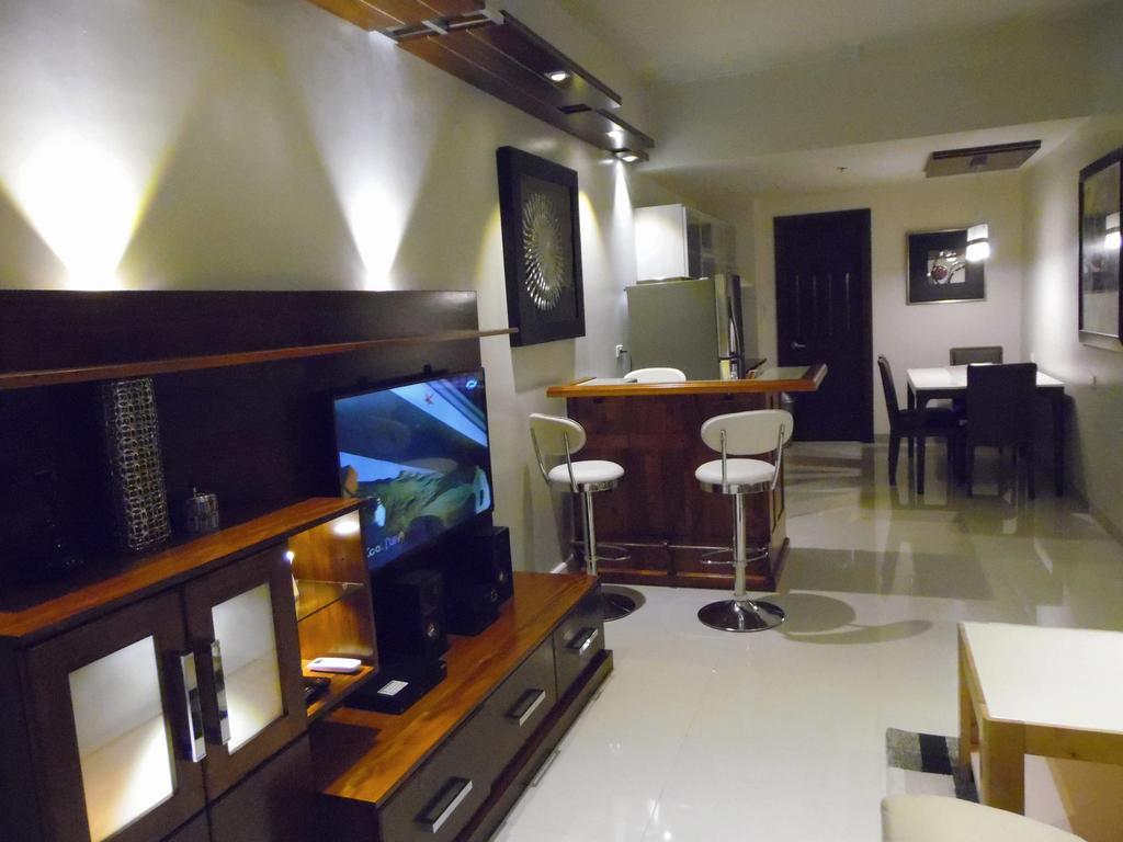 Avalon Condominium Себу Номер фото